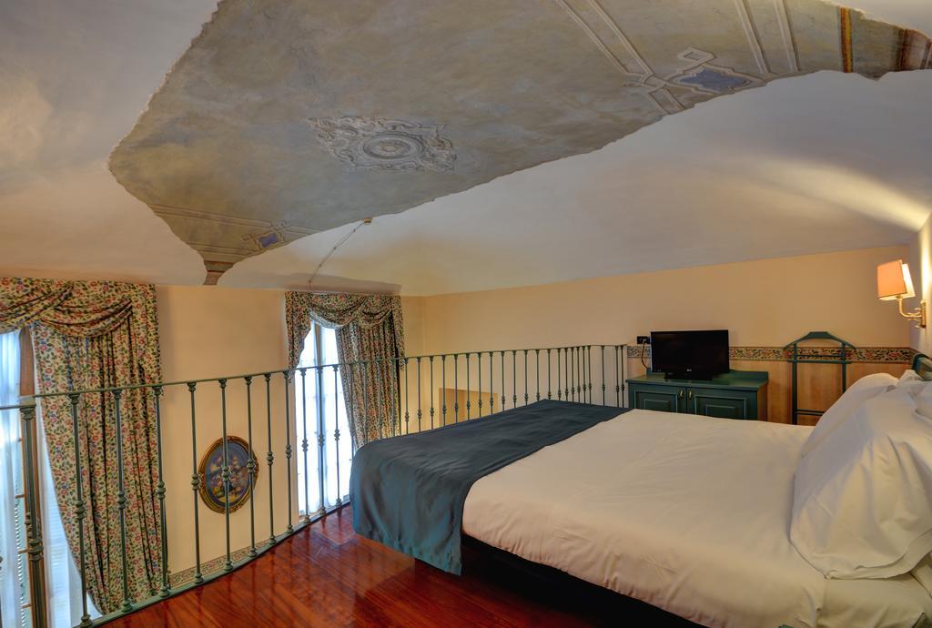 Hotel Western Genio 3*